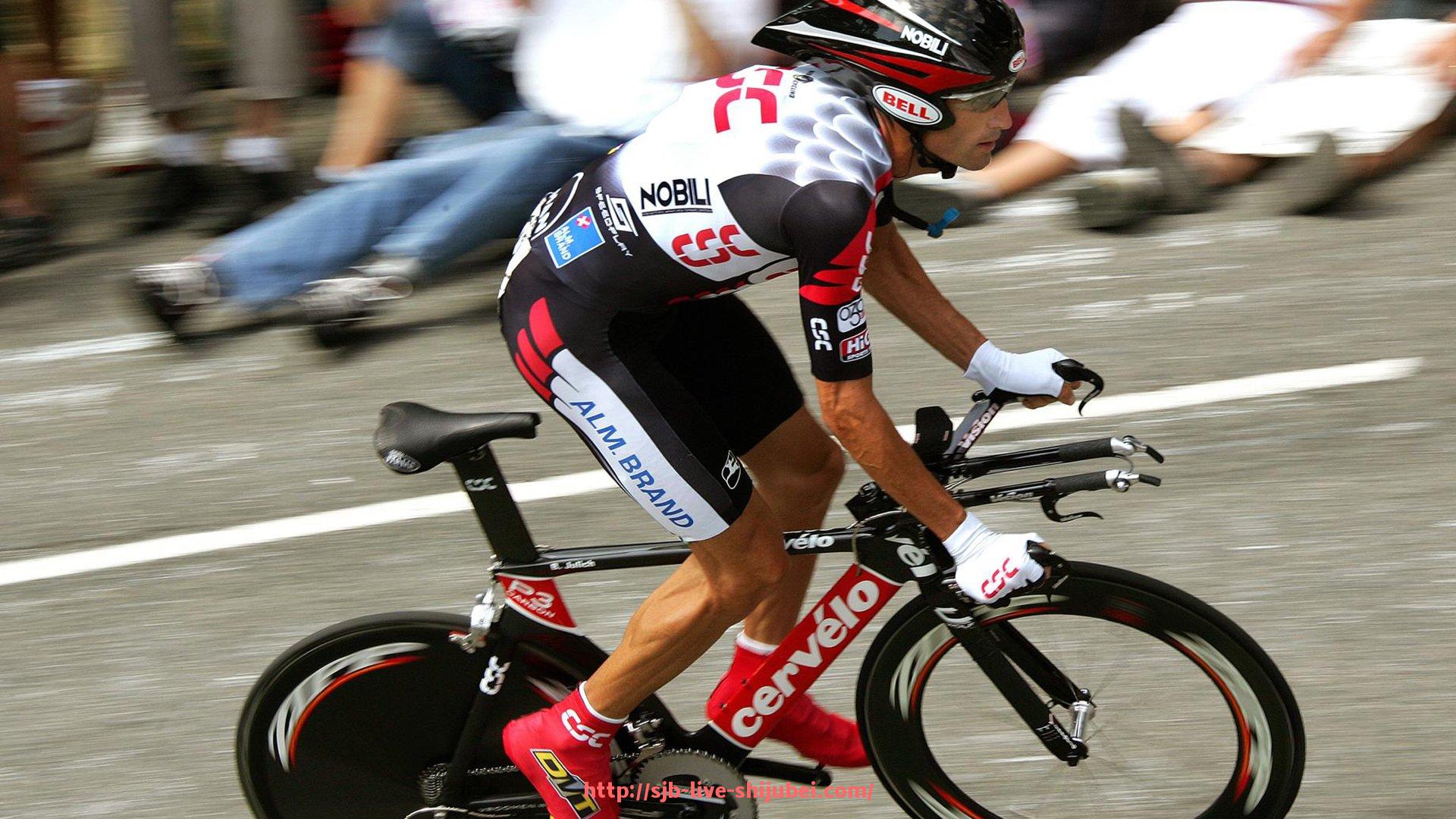 世俱杯直播-法甲进攻反击战术细节解析及球队应用案例